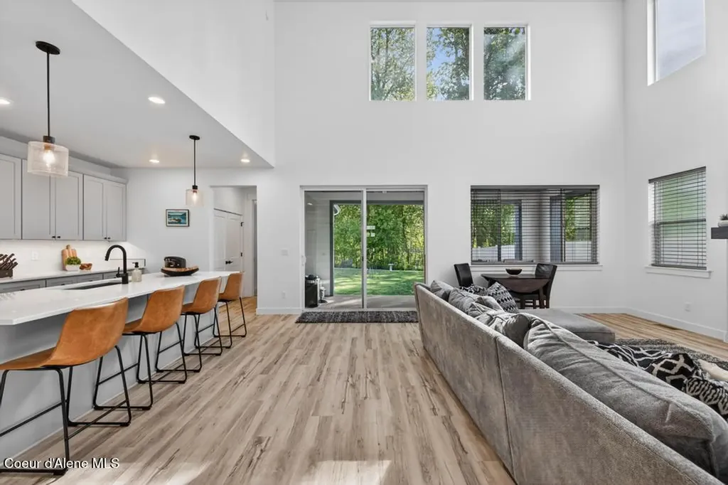 1814 Herring Avenue Sandpoint ID 83864