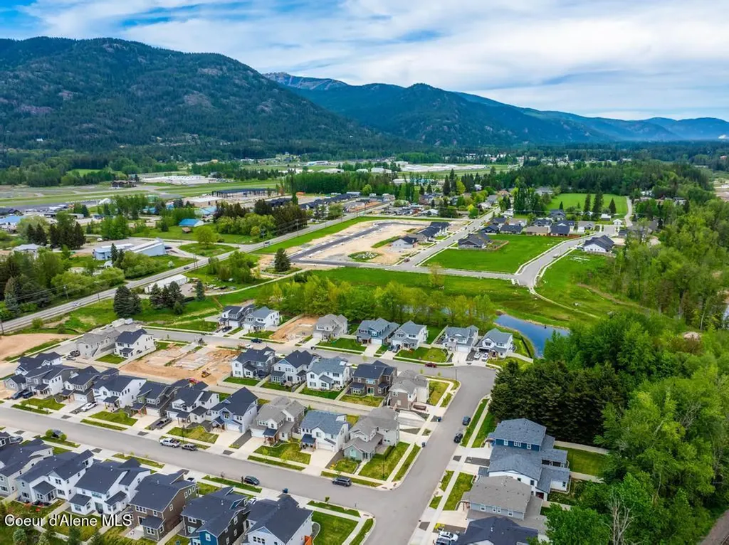 1814 Herring Avenue Sandpoint ID 83864