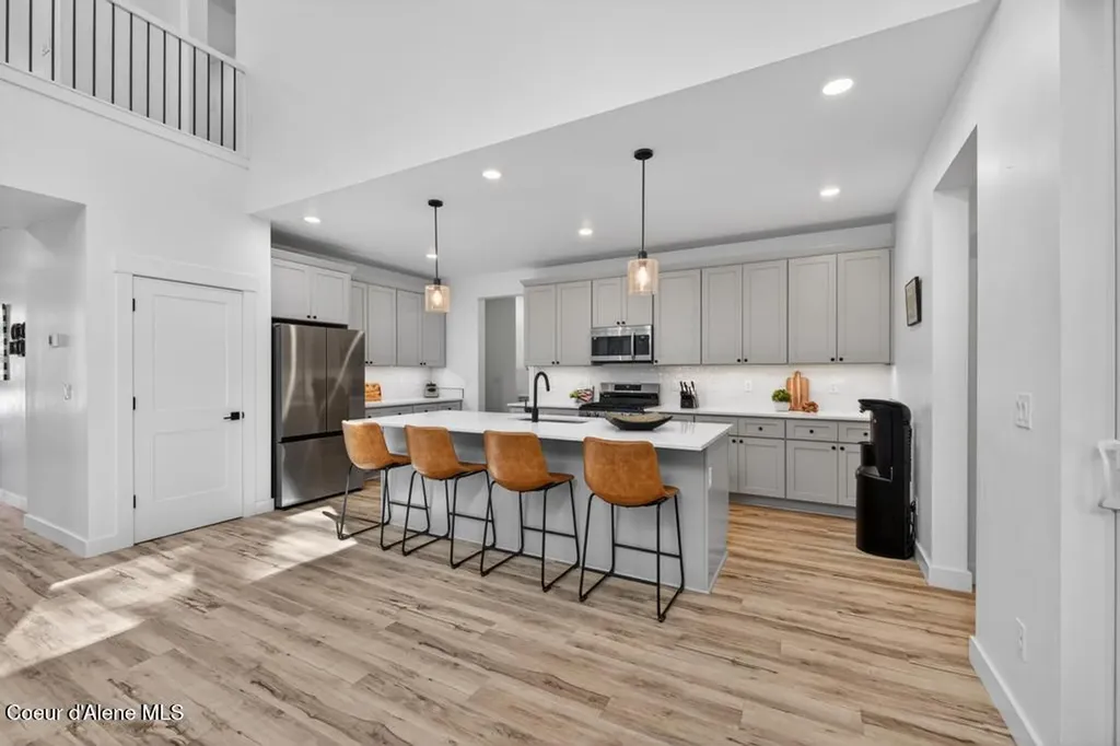 1814 Herring Avenue Sandpoint ID 83864