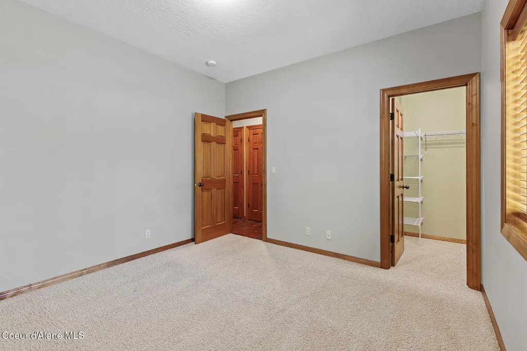 635 E Round Up Circle Hayden ID 83835