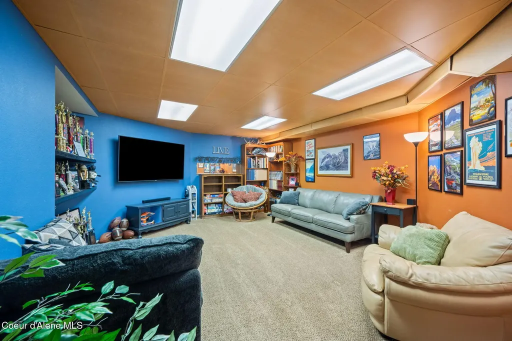 121 S Linden Street Post Falls ID 83854