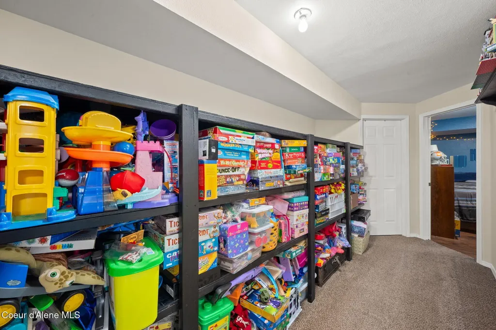121 S Linden Street Post Falls ID 83854