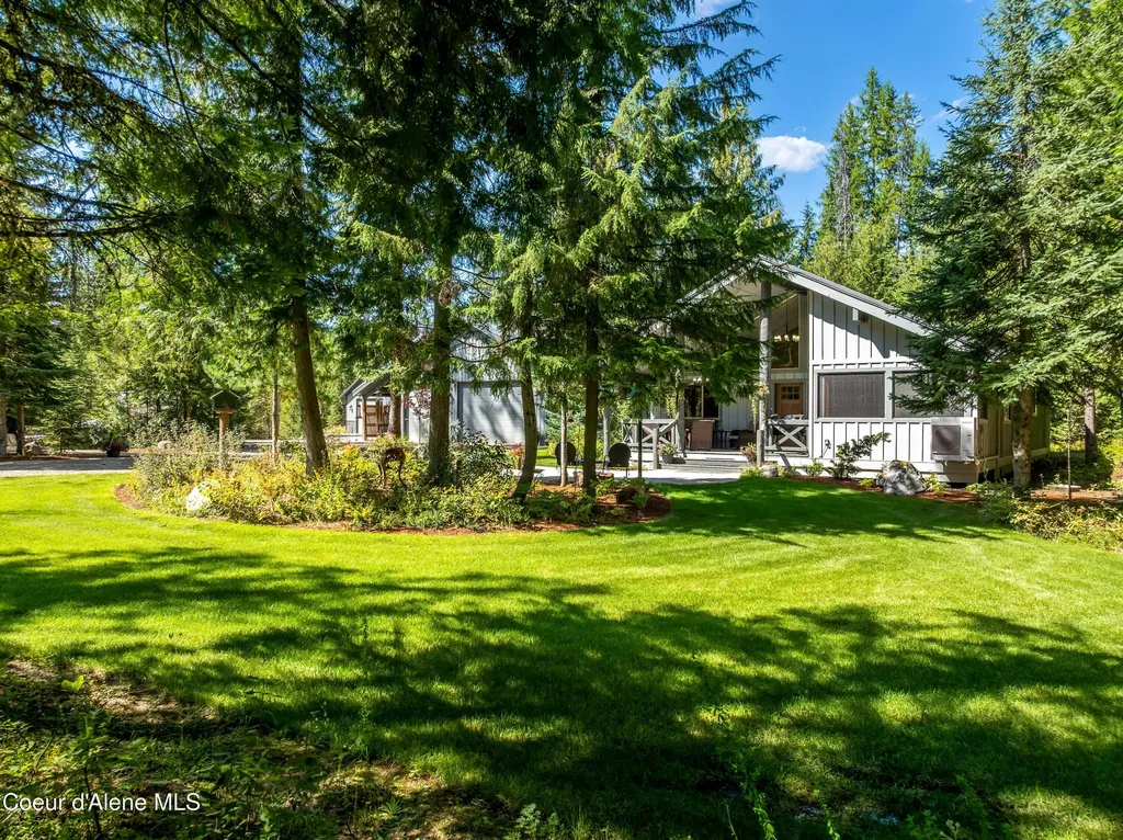 2158 Reeder Creek Road Nordman ID 83848