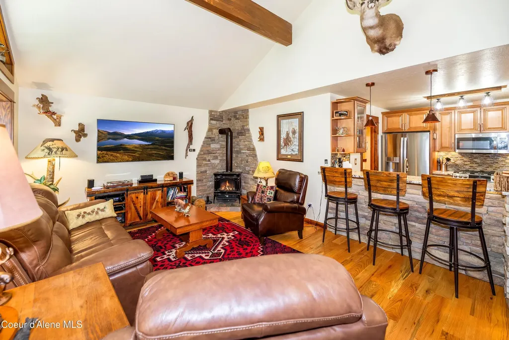 2158 Reeder Creek Road Nordman ID 83848