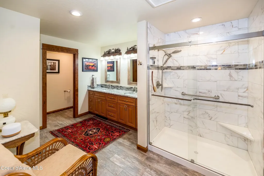2158 Reeder Creek Road Nordman ID 83848