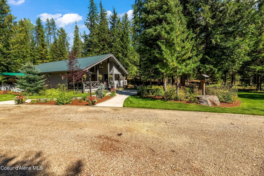 2158 Reeder Creek Road Nordman ID 83848
