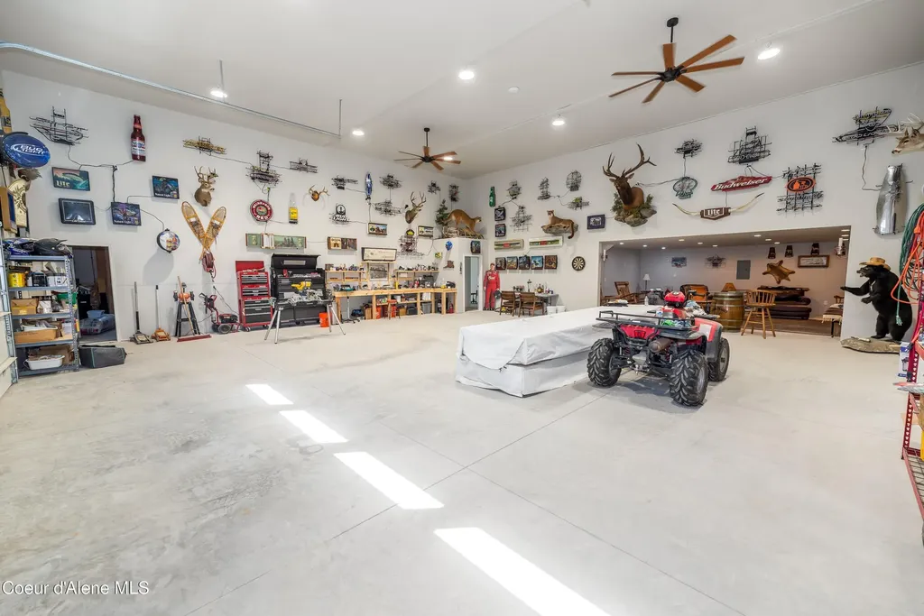 2158 Reeder Creek Road Nordman ID 83848