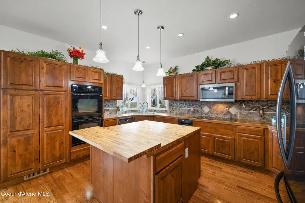 14760 W Aloysius Drive Post Falls ID 83854