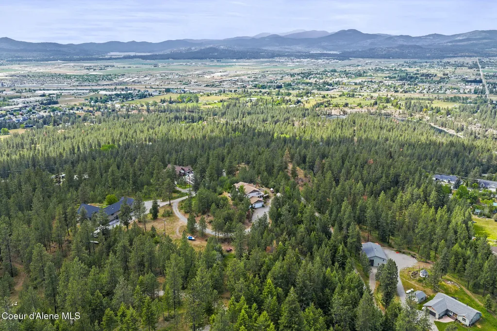 14760 W Aloysius Drive Post Falls ID 83854