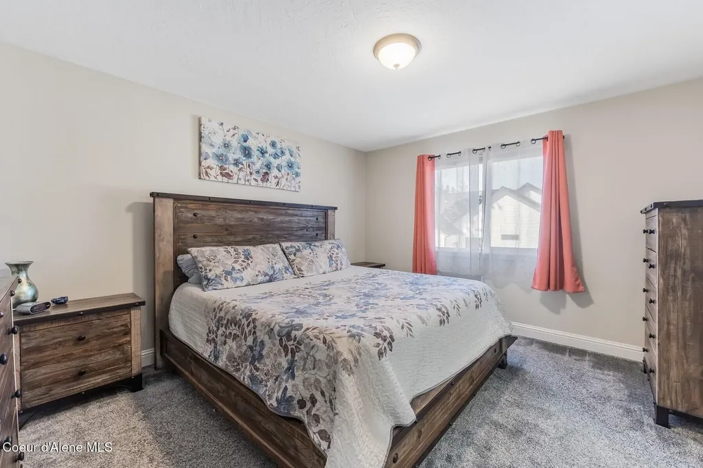 420 S Glenwood Drive Post Falls ID 83854