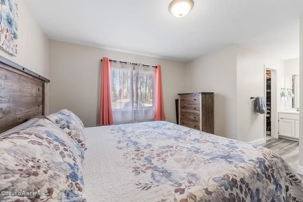 420 S Glenwood Drive Post Falls ID 83854