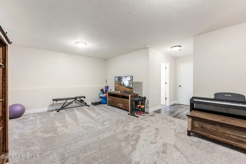 420 S Glenwood Drive Post Falls ID 83854
