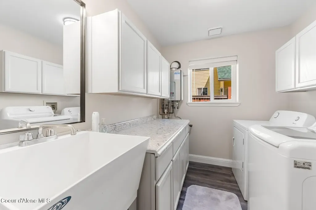 420 S Glenwood Drive Post Falls ID 83854