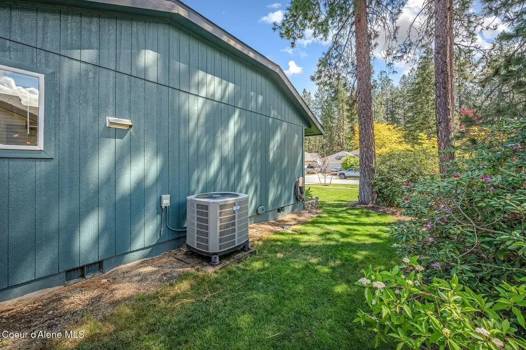 420 S Glenwood Drive Post Falls ID 83854
