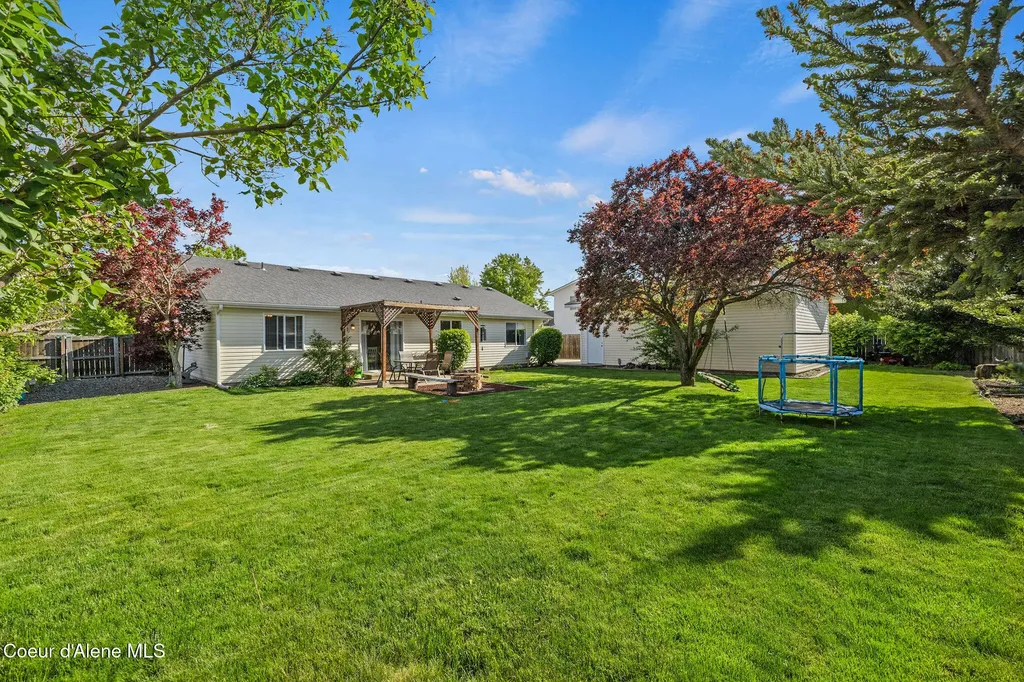 2459 W Warwick Court Hayden ID 83835