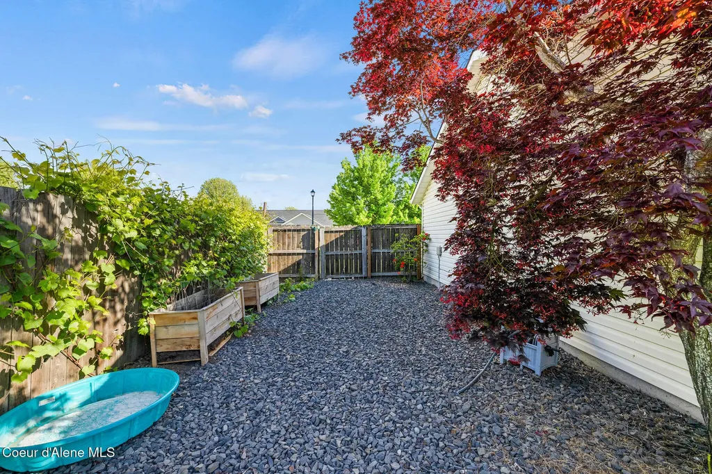 2459 W Warwick Court Hayden ID 83835