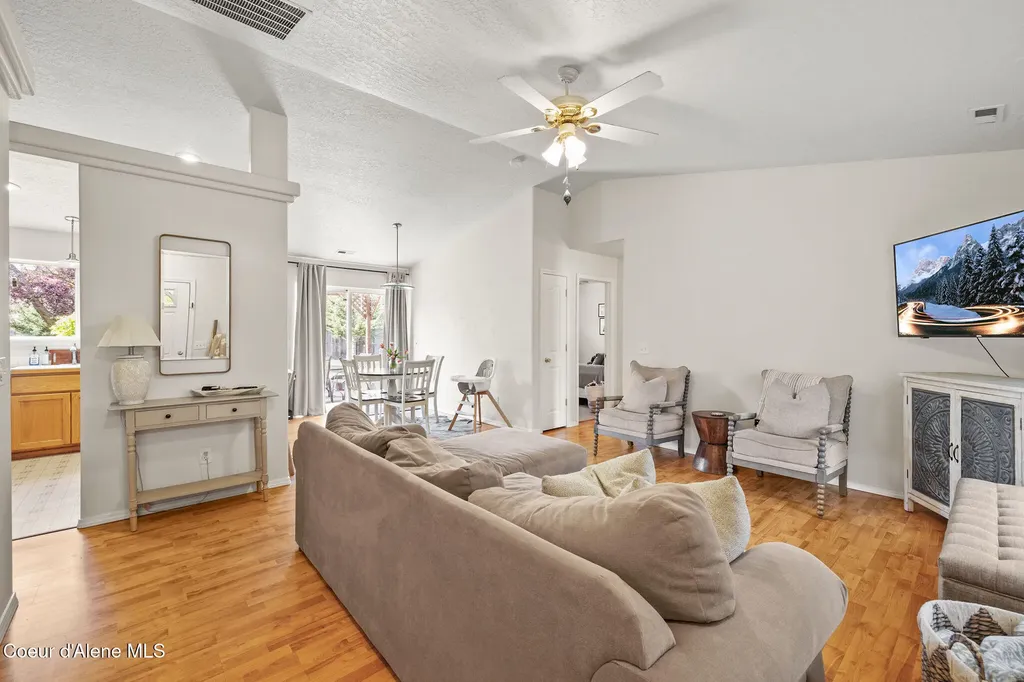 2459 W Warwick Court Hayden ID 83835