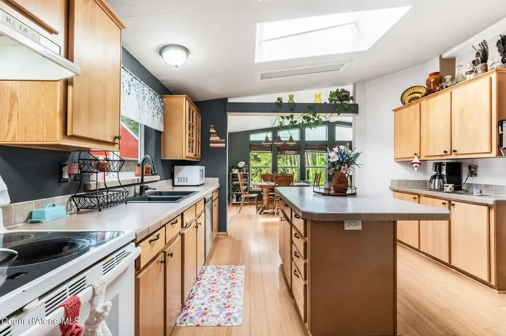 18924 S Black Rock Road Cataldo ID 83810