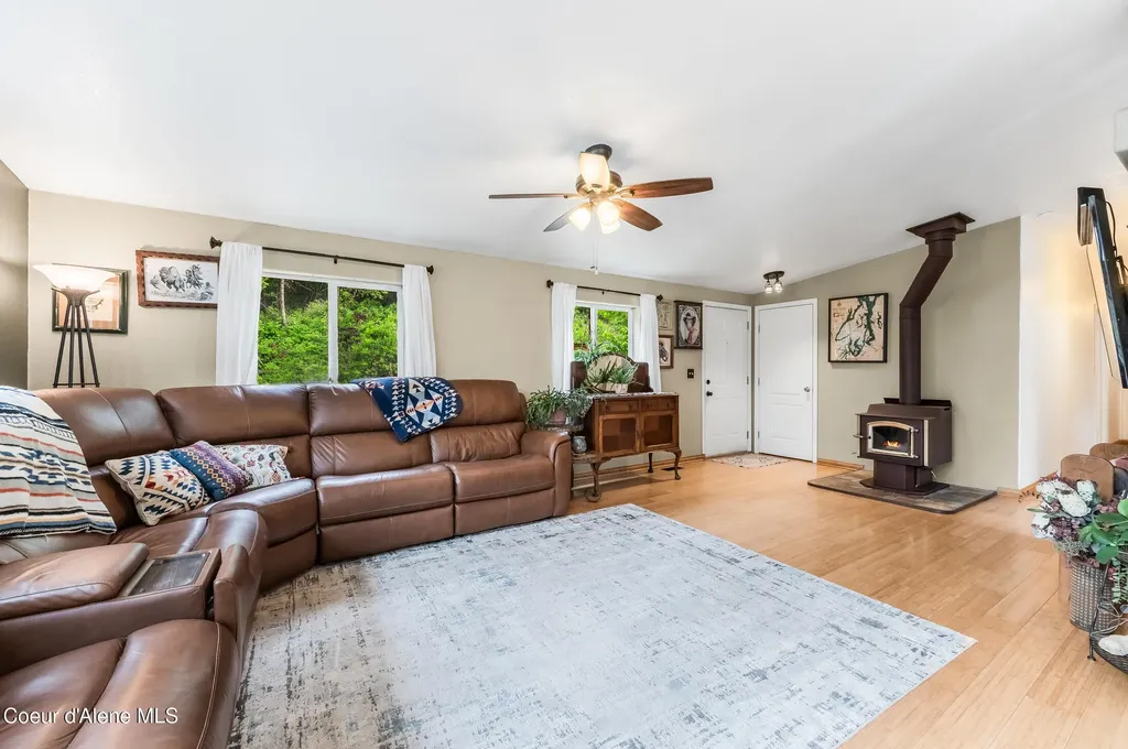 18924 S Black Rock Road Cataldo ID 83810