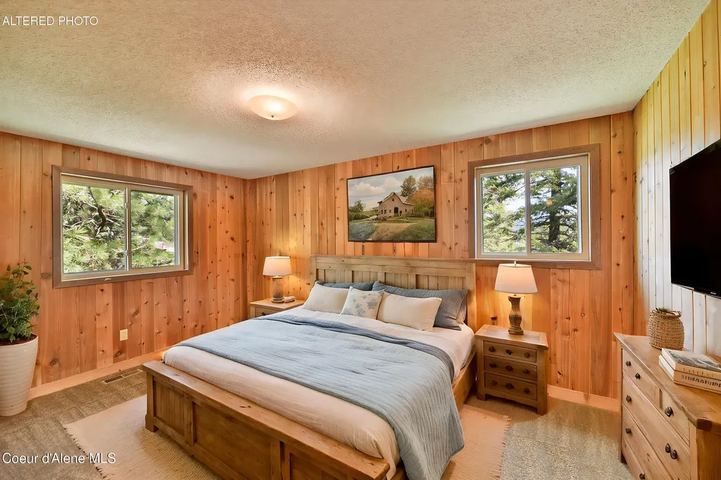18756 W Rebel Road Hauser ID 83854