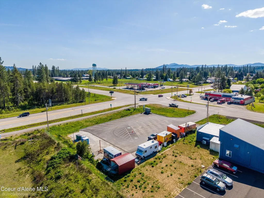 30440 N Old Highway 95 Athol ID 83801