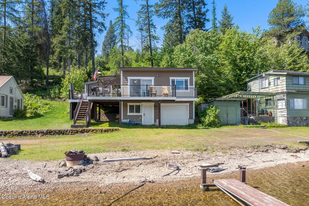 1699 E Thimbleberry Lane Harrison ID 83833