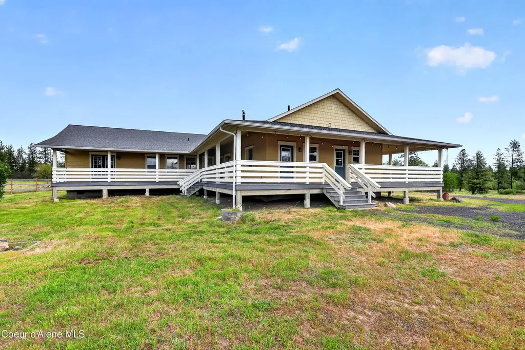 14829 W Burnett Road Nine Mile WA 99026
