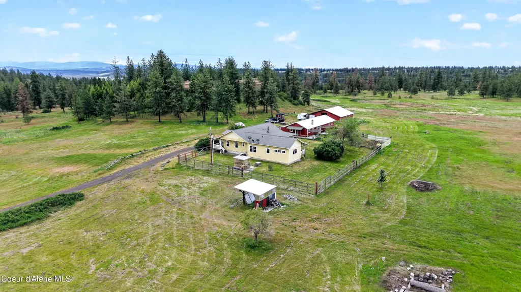 14829 W Burnett Road Nine Mile WA 99026