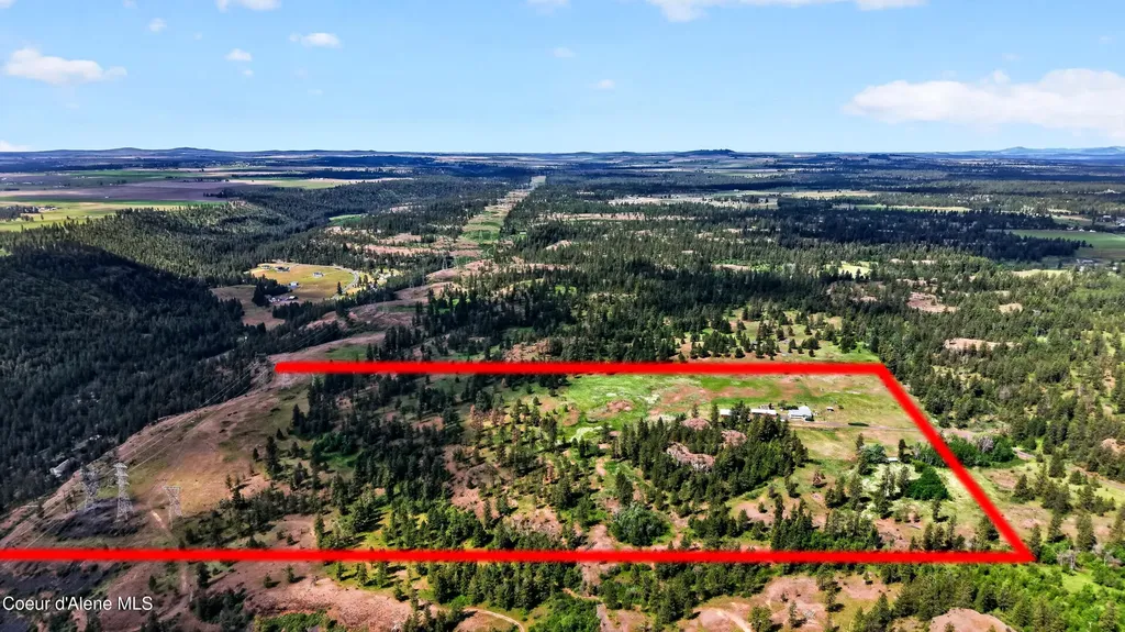 14829 W Burnett Road Nine Mile WA 99026