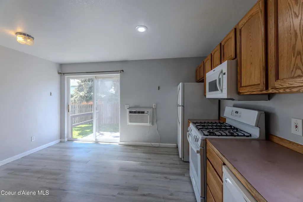 418 N Division Avenue Sandpoint ID 83864
