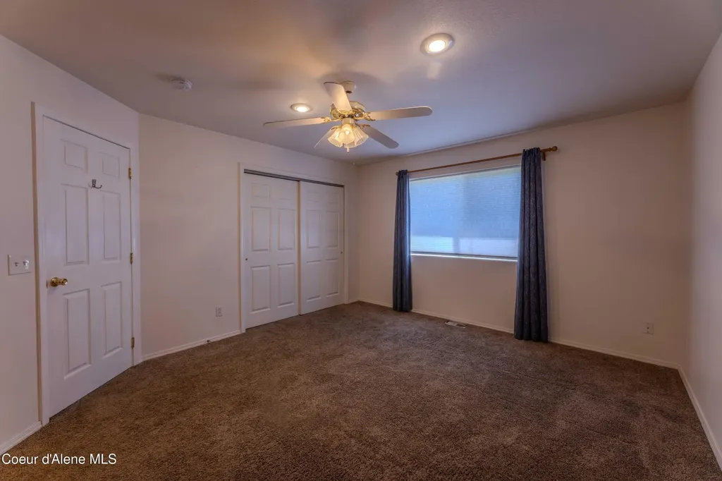 418 N Division Avenue Sandpoint ID 83864