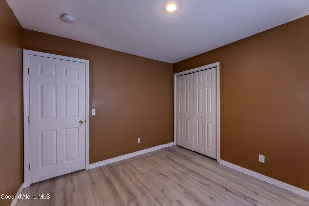 418 N Division Avenue Sandpoint ID 83864
