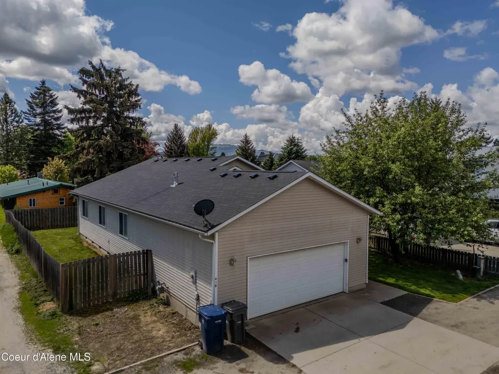 418 N Division Avenue Sandpoint ID 83864