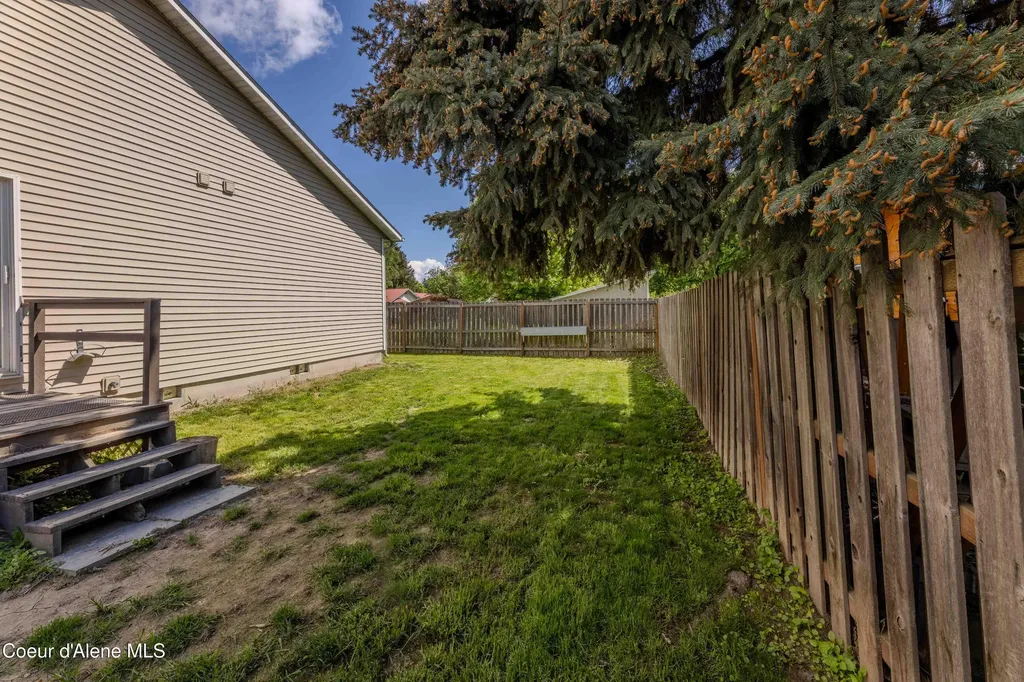418 N Division Avenue Sandpoint ID 83864