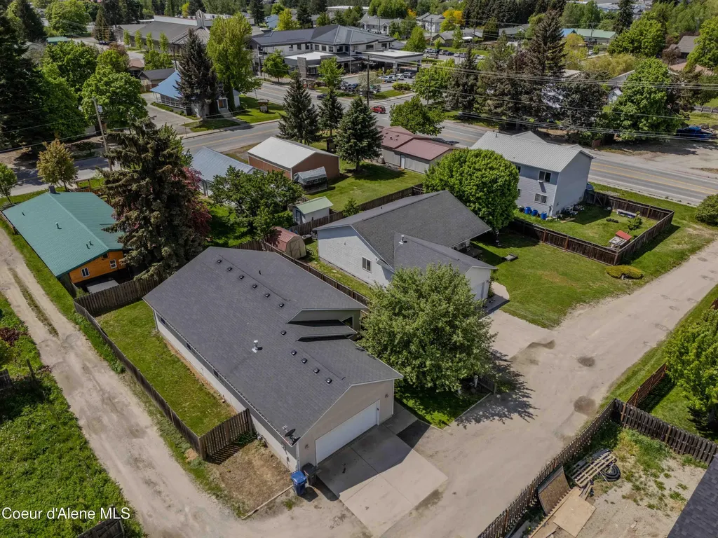 418 N Division Avenue Sandpoint ID 83864