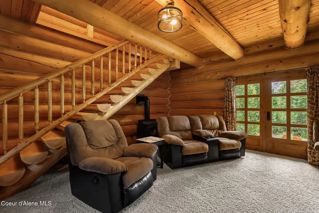 20 Larsen Ranch Lane Sandpoint ID 83864