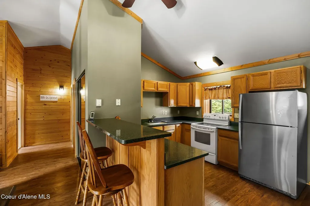 20 Larsen Ranch Lane Sandpoint ID 83864
