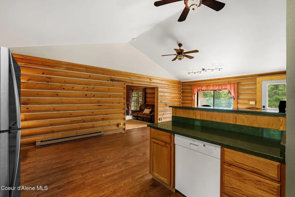 20 Larsen Ranch Lane Sandpoint ID 83864