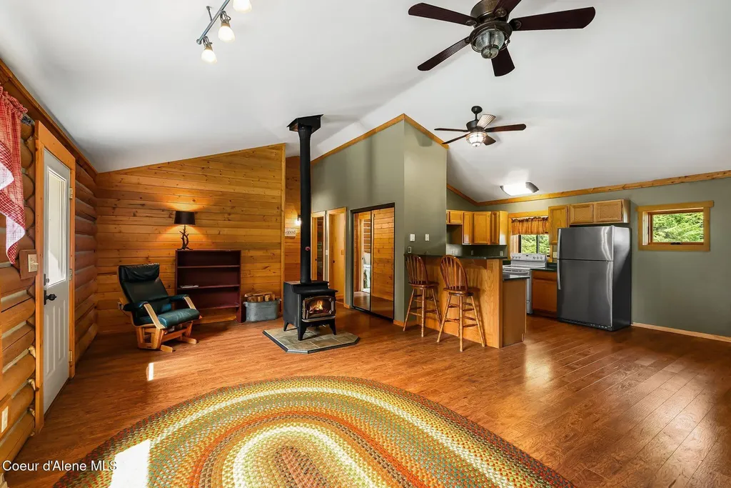 20 Larsen Ranch Lane Sandpoint ID 83864