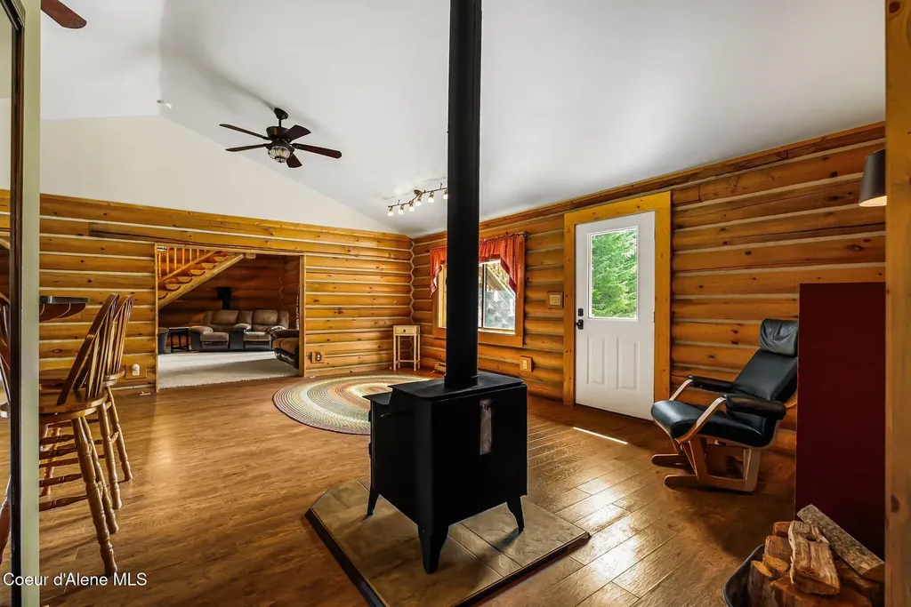 20 Larsen Ranch Lane Sandpoint ID 83864