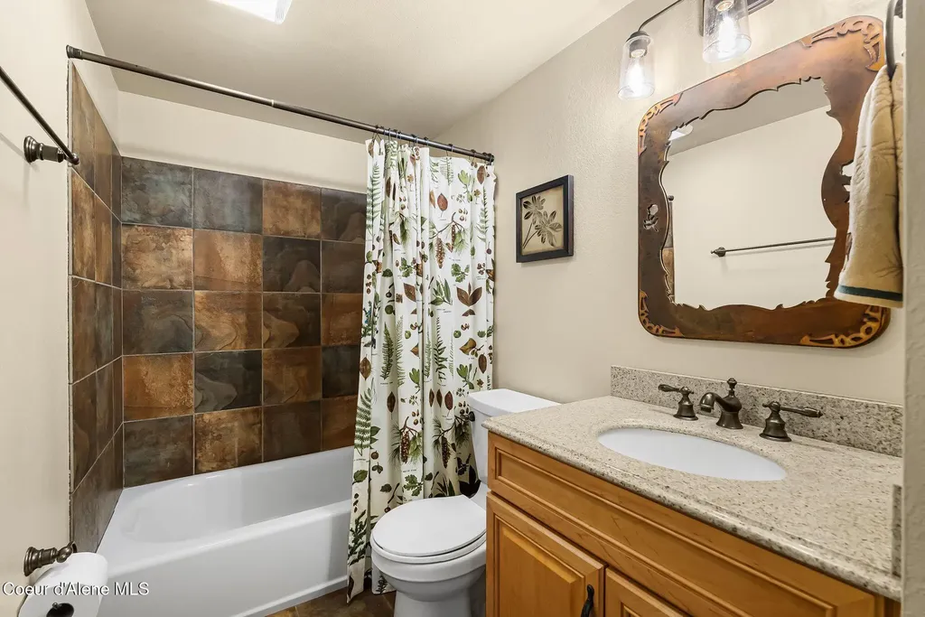 20 Larsen Ranch Lane Sandpoint ID 83864