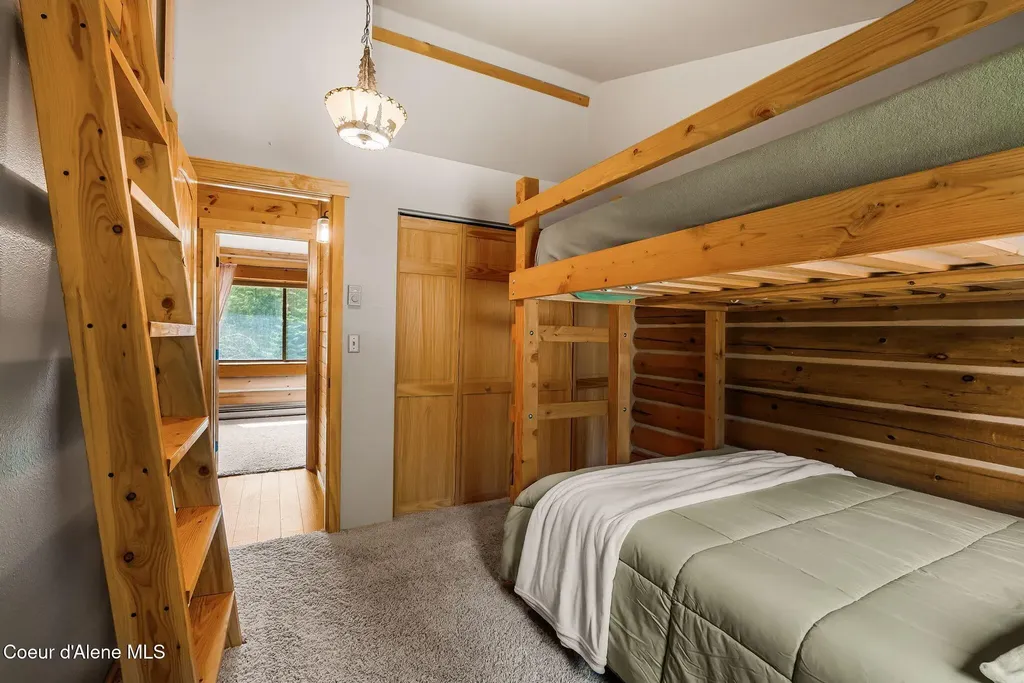 20 Larsen Ranch Lane Sandpoint ID 83864