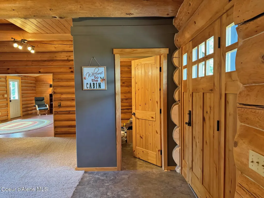 20 Larsen Ranch Lane Sandpoint ID 83864