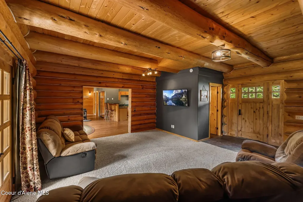 20 Larsen Ranch Lane Sandpoint ID 83864