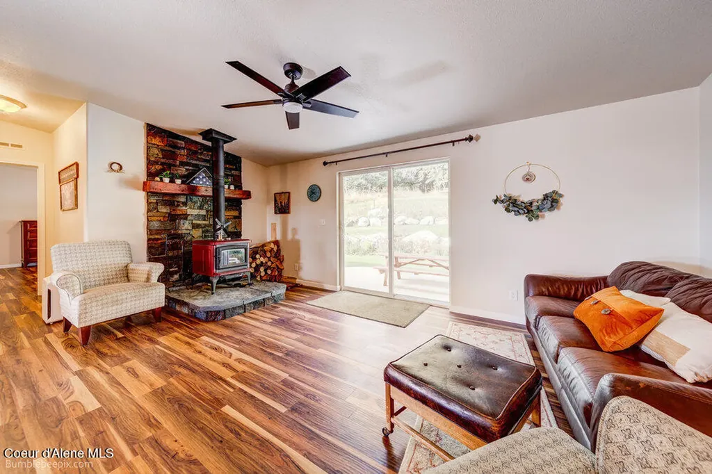 1103 Huckleberry Mountain Road Cocolalla ID 83813