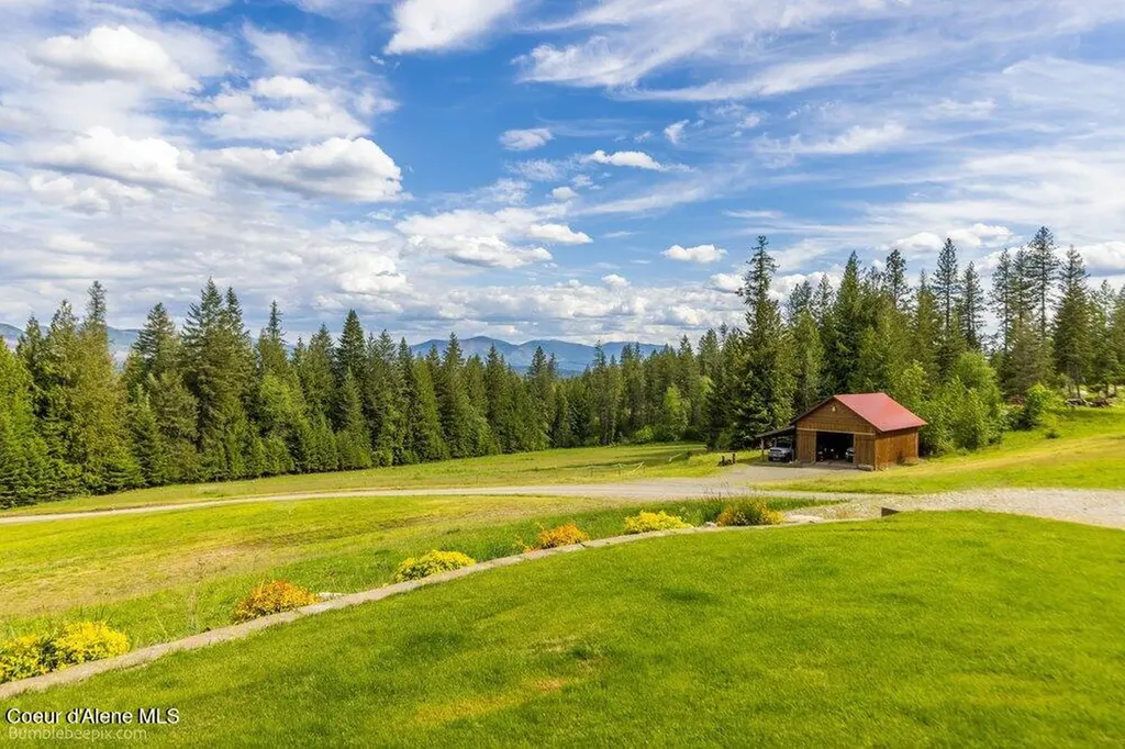 1103 Huckleberry Mountain Road Cocolalla ID 83813