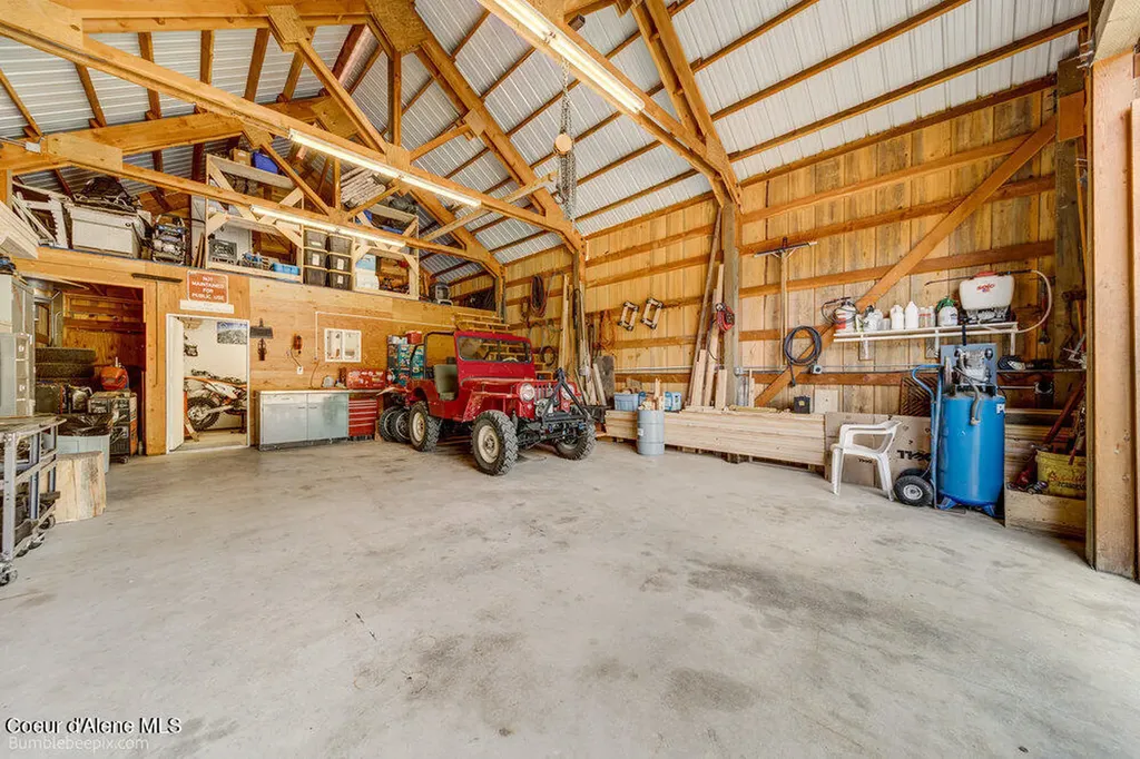 1103 Huckleberry Mountain Road Cocolalla ID 83813