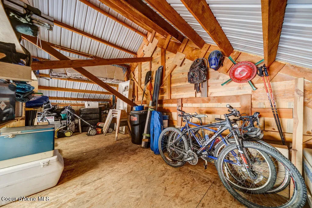 1103 Huckleberry Mountain Road Cocolalla ID 83813