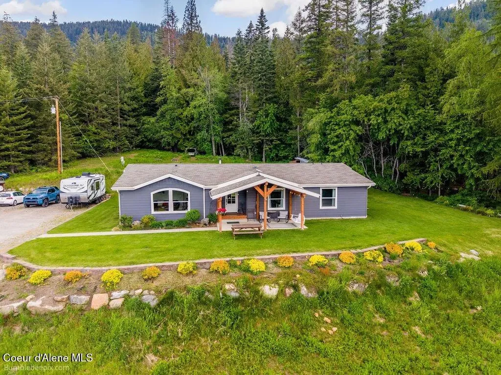1103 Huckleberry Mountain Road Cocolalla ID 83813