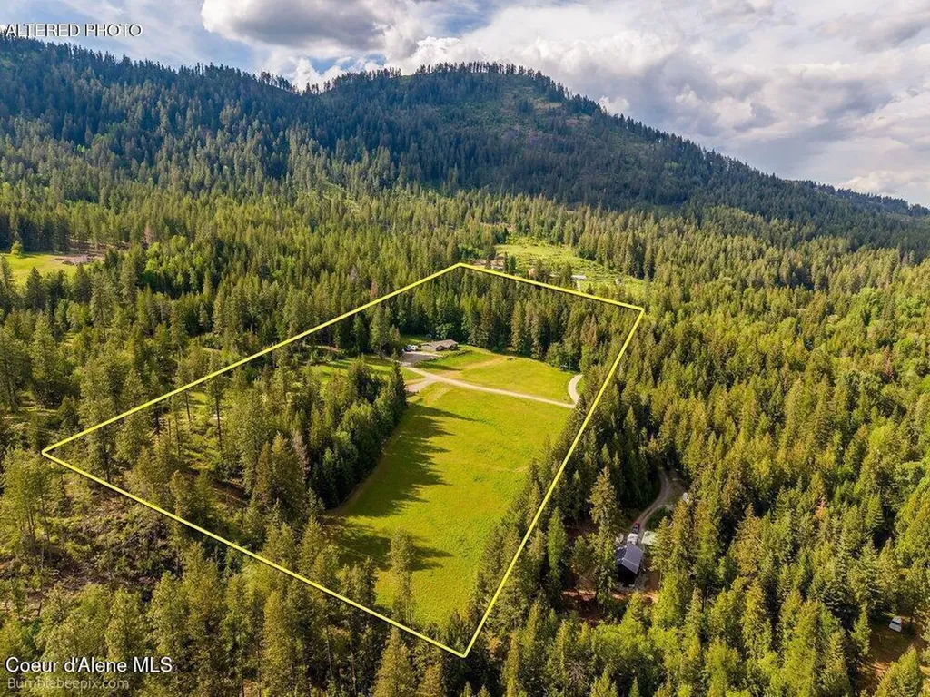 1103 Huckleberry Mountain Road Cocolalla ID 83813